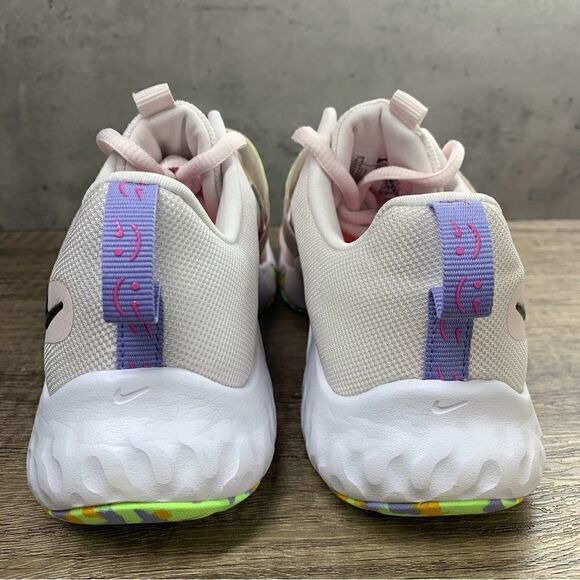 Nike~Women’s~Renew In Season Tr 12 PRM Light Pink Ghost Green Shoes~Size 6.5. - Picture 4 of 8